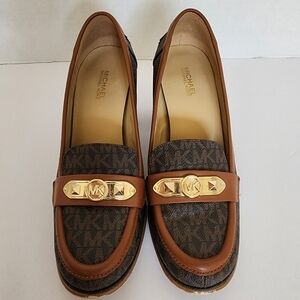 Michael Kors “Jackie” Monogram Canvas & Leather Block-Heel Loafer Size 7.5 M